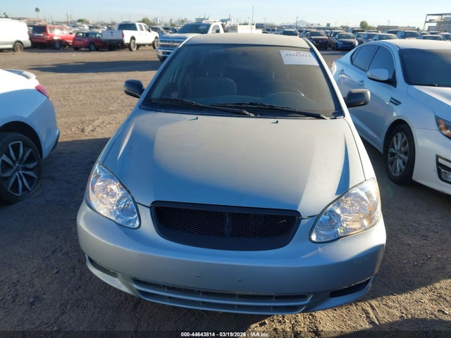2004 TOYOTA COROLLA JTDBR32E742035525 Photo 5