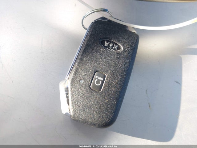 KNDCC3LG8M5098590 KIA Niro Ev Ex