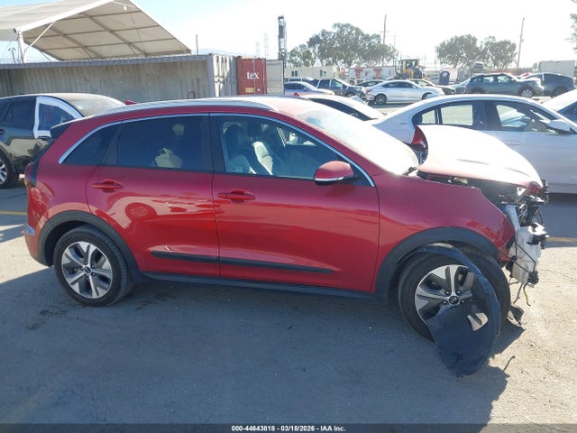 KNDCC3LG8M5098590 KIA Niro Ev Ex