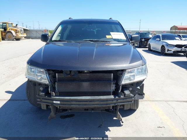 44643827 :رقم المزاد ، 3C4PDCABXJT530954 vin ، 2018 Dodge Journey Se مزاد بيع