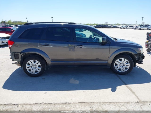 44643827 :رقم المزاد ، 3C4PDCABXJT530954 vin ، 2018 Dodge Journey Se مزاد بيع