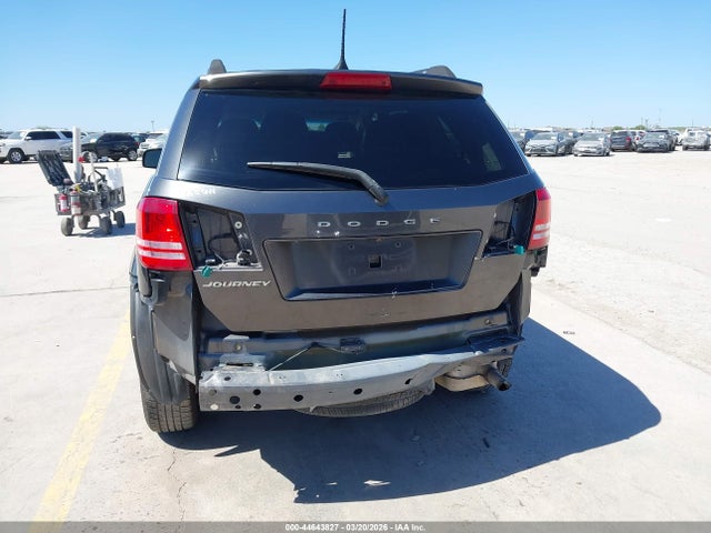 44643827 :رقم المزاد ، 3C4PDCABXJT530954 vin ، 2018 Dodge Journey Se مزاد بيع
