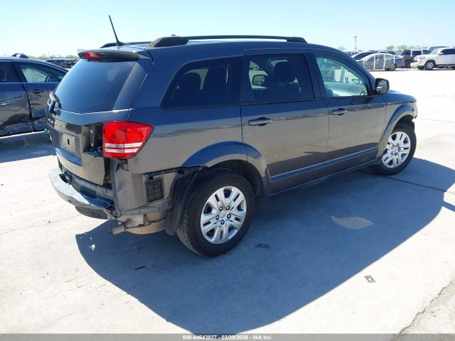 44643827 :رقم المزاد ، 3C4PDCABXJT530954 vin ، 2018 Dodge Journey Se مزاد بيع