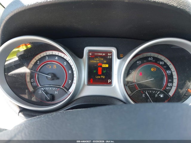 44643827 :رقم المزاد ، 3C4PDCABXJT530954 vin ، 2018 Dodge Journey Se مزاد بيع