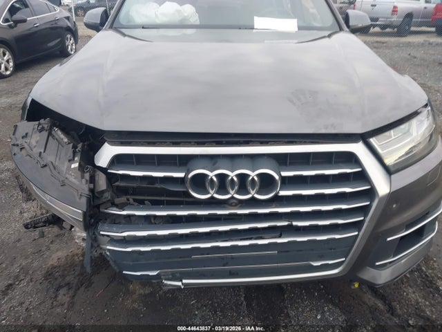 Продажа на аукционе авто 2018 Audi Q7 3.0t Premium, vin: WA1LAAF75JD043578, номер лота: 44643837