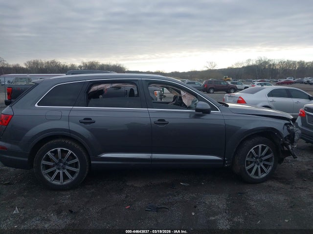 Продажа на аукционе авто 2018 Audi Q7 3.0t Premium, vin: WA1LAAF75JD043578, номер лота: 44643837