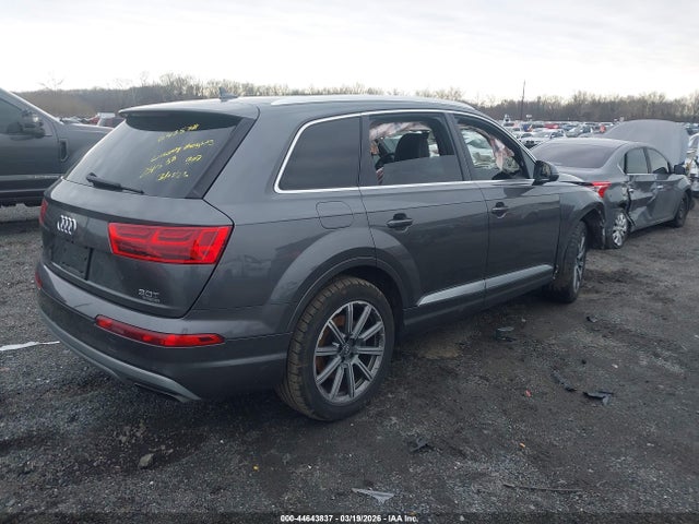 Продажа на аукционе авто 2018 Audi Q7 3.0t Premium, vin: WA1LAAF75JD043578, номер лота: 44643837