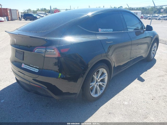 Продаж на аукціоні авто 2023 Tesla Model Y Awd/long Range Dual Motor All-wheel Drive, vin: 7SAYGAEE6PF909903, номер лоту: 44643840