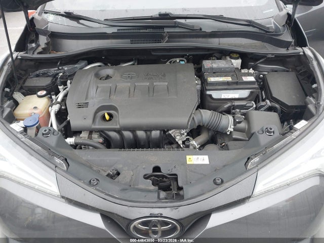 Toyota C-HR XLE 2019 NMTKHMBX4KR082168 Image 10