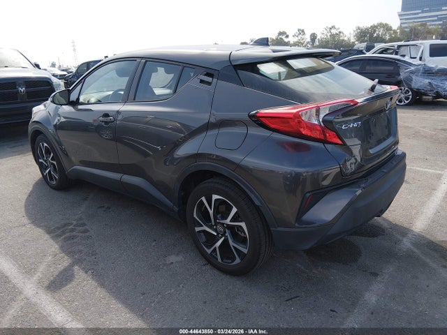 Toyota C-HR XLE 2019 NMTKHMBX4KR082168 Image 3