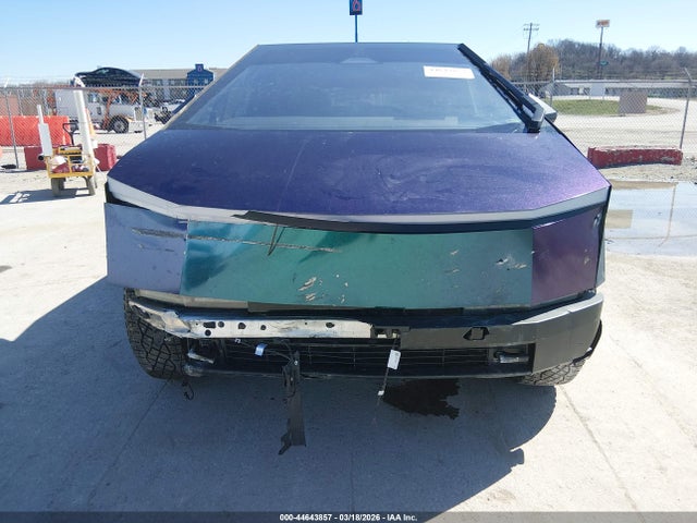 2024 Tesla Cybertruck All-wheel Drive მანქანა იყიდება აუქციონზე, vin: 7G2CEHED0RA022274, აუქციონის ნომერი: 44643857