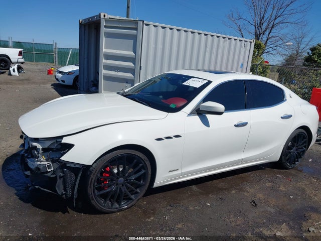Продажа на аукционе авто 2019 Maserati Ghibli S Q4 Gransport, vin: ZAM57YTS9K1314462, номер лота: 44643871