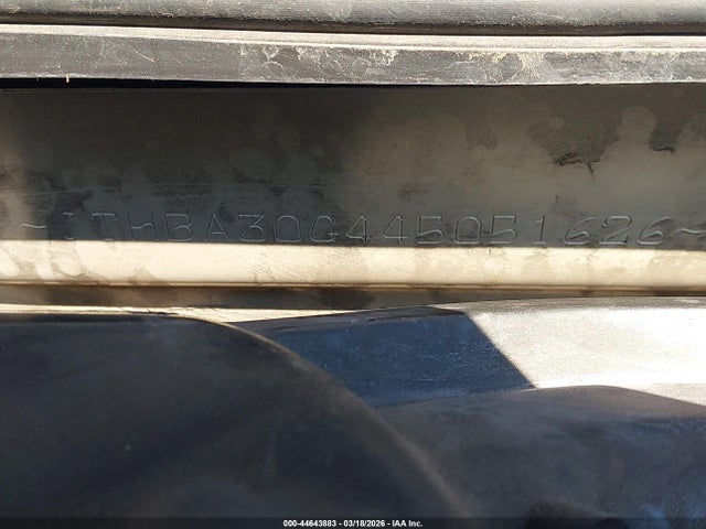 2004 Lexus Es 330 მანქანა იყიდება აუქციონზე, vin: JTHBA30G445051626, აუქციონის ნომერი: 44643883
