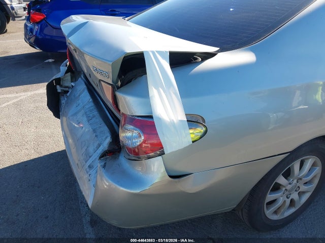 2004 Lexus Es 330 მანქანა იყიდება აუქციონზე, vin: JTHBA30G445051626, აუქციონის ნომერი: 44643883