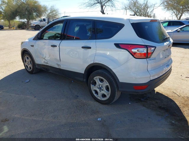 Ford ESCAPE S 2018 1FMCU0F79JUA86579 Image 3