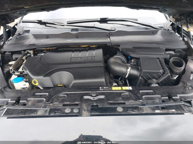 2019 JAGUAR E-PACE SADFJ2FXXK1Z42775 Photo 9