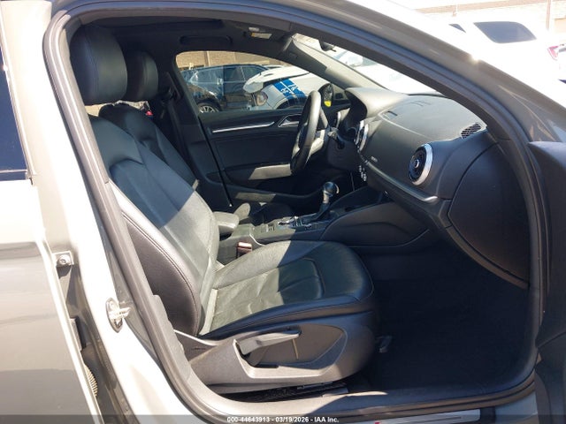 Aukcja sprzedaży 2020 Audi A3 Premium 45 Tfsi S Line Quattro S Tronic, vin: WAUBEGFF7LA105337, numer aukcji: 44643913