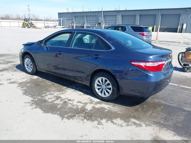 Toyota CAMRY LE 2015 4T1BF1FK4FU962482 Image 3