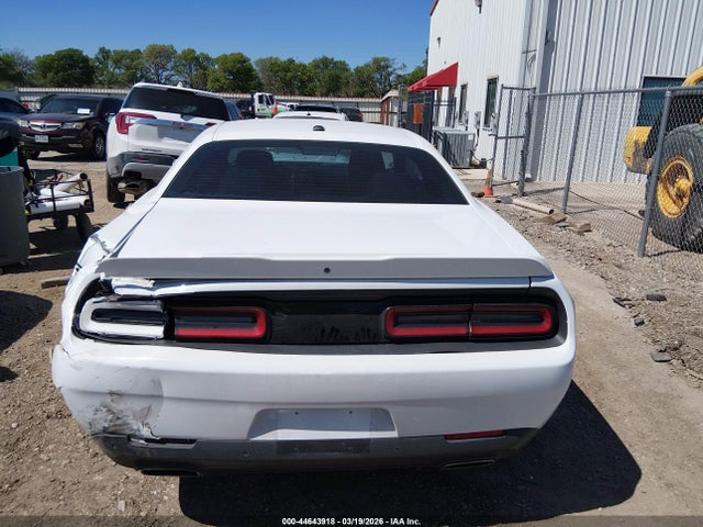 Продажа на аукционе авто 2018 Dodge Challenger Sxt, vin: 2C3CDZAG4JH118930, номер лота: 44643918