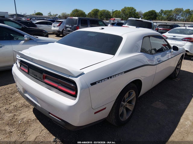 Продажа на аукционе авто 2018 Dodge Challenger Sxt, vin: 2C3CDZAG4JH118930, номер лота: 44643918