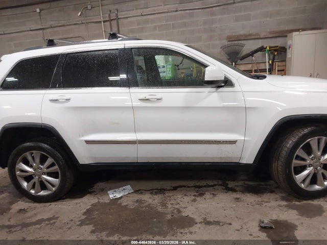 2013 Jeep Grand Cherokee Laredo მანქანა იყიდება აუქციონზე, vin: 1C4RJFAG3DC614645, აუქციონის ნომერი: 44643936