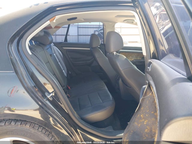 44643946 :رقم المزاد ، 3VWRM71K58M078025 vin ، 2008 Volkswagen Jetta Se/sel مزاد بيع