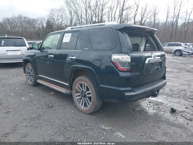2024 TOYOTA 4RUNNER JTEKU5JR9R6240760 Photo 2