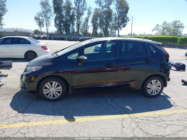JHMGK5H56GS011815 Honda FIT LX
