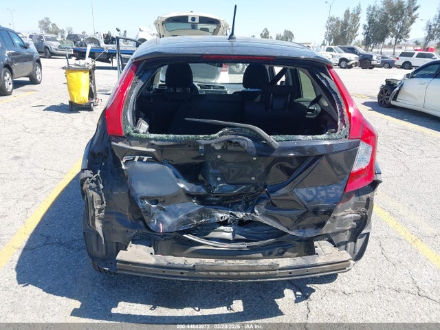 JHMGK5H56GS011815 Honda FIT LX