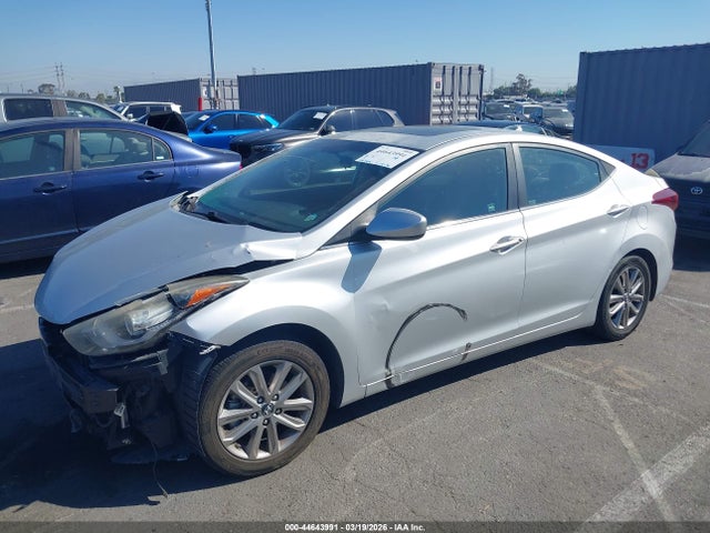 Hyundai ELANTRA SE 2015 5NPDH4AE1FH555479 Image 2