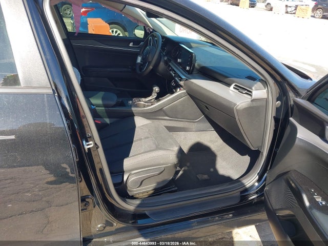Продажа на аукционе авто 2024 Kia K5 Lxs, vin: 5XXG14J23RG256051, номер лота: 44643993