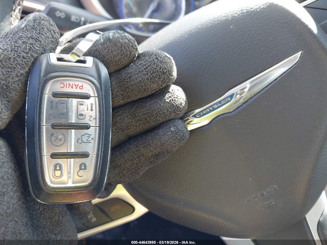 Aukcja sprzedaży 2017 Chrysler Pacifica Touring-l, vin: 2C4RC1BG8HR539384, numer aukcji: 44643995