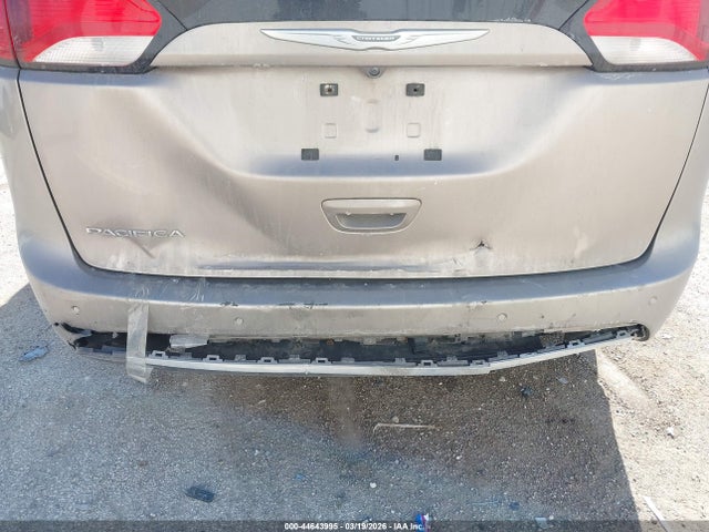 Aukcja sprzedaży 2017 Chrysler Pacifica Touring-l, vin: 2C4RC1BG8HR539384, numer aukcji: 44643995