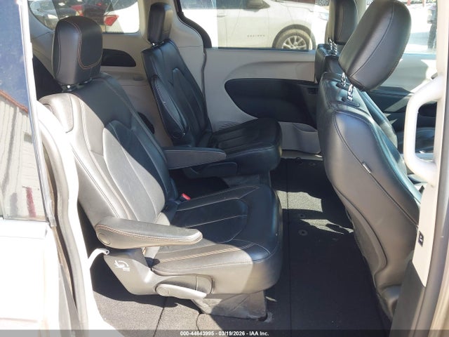 Aukcja sprzedaży 2017 Chrysler Pacifica Touring-l, vin: 2C4RC1BG8HR539384, numer aukcji: 44643995
