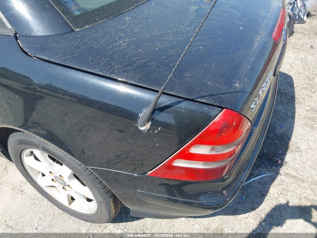 Aukcja sprzedaży 2001 Mercedes-benz Slk 230 Kompressor, vin: WDBKK49F31F201616, numer aukcji: 44644031