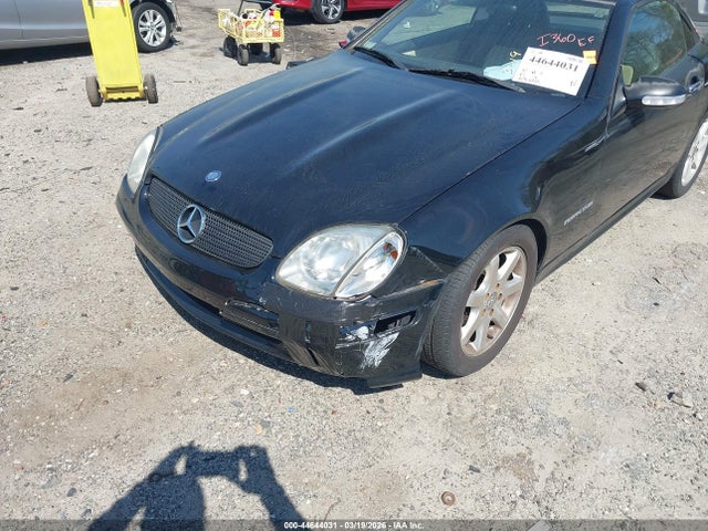 Aukcja sprzedaży 2001 Mercedes-benz Slk 230 Kompressor, vin: WDBKK49F31F201616, numer aukcji: 44644031