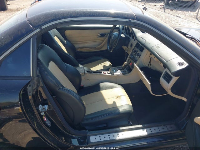 Aukcja sprzedaży 2001 Mercedes-benz Slk 230 Kompressor, vin: WDBKK49F31F201616, numer aukcji: 44644031
