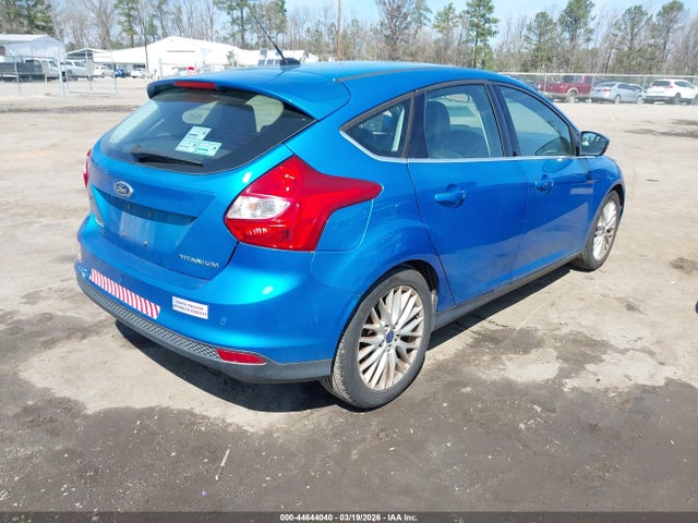 Ford Focus Titanium 2014 1FADP3N22EL366661 Image 4