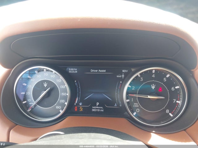 2022 Maserati Levante Modena მანქანა იყიდება აუქციონზე, vin: ZN661YUM3NX384176, აუქციონის ნომერი: 44644055