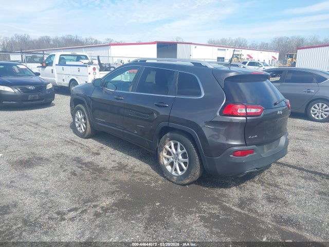 2017 JEEP CHEROKEE 1C4PJMCS2HW565519 Photo 2