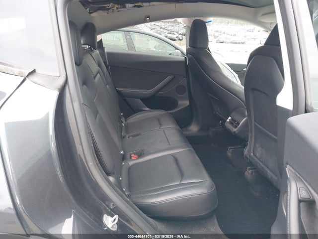 44644101 :رقم المزاد ، 7SAYGDEE6SF258220 vin ، 2025 Tesla Model Y Long Range Dual Motor All-wheel Drive مزاد بيع