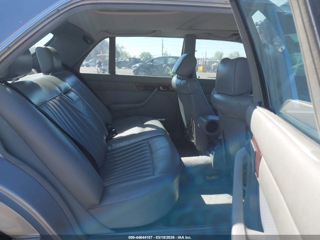 Продажа на аукционе авто 1987 Mercedes-benz 560 Sel, vin: WDBCA39D6HA287978, номер лота: 44644107