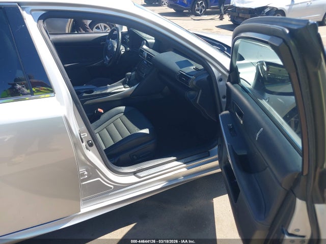 JTHGA1D27L5105119 Lexus IS 300