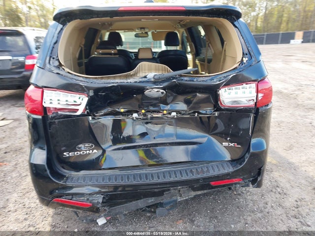2018 KIA SEDONA KNDME5C14J6394217 Photo 5