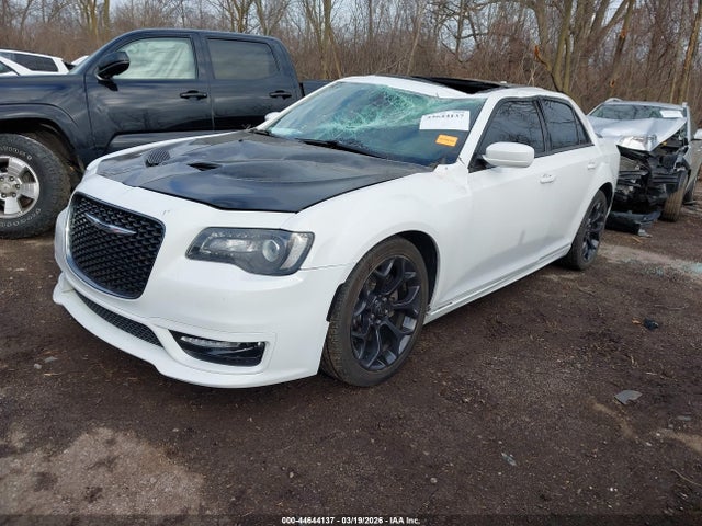 Продажа на аукционе авто 2020 Chrysler 300, vin: 2C3CCABT5LH239064, номер лота: 44644137