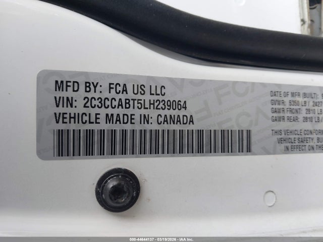 Продажа на аукционе авто 2020 Chrysler 300, vin: 2C3CCABT5LH239064, номер лота: 44644137