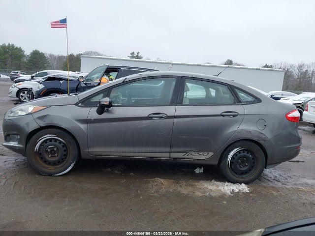 Ford FIESTA SE 2014 3FADP4BJXEM215633 Image 15