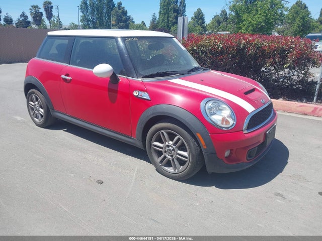 2012 MINI COOPER S WMWSV3C55CT385381