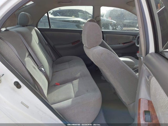 44644195 :رقم المزاد ، 1NXBR32E54Z287015 vin ، 2004 Toyota Corolla Le مزاد بيع