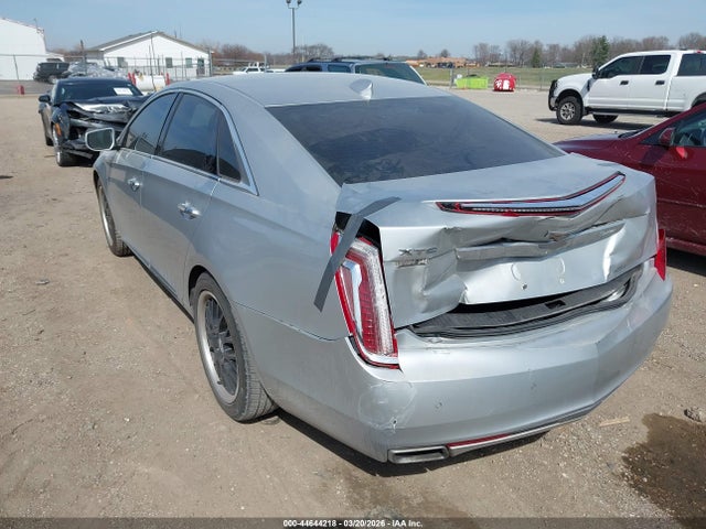 44644218 :رقم المزاد ، 2G61M5S38H9158359 vin ، 2017 Cadillac Xts Luxury مزاد بيع